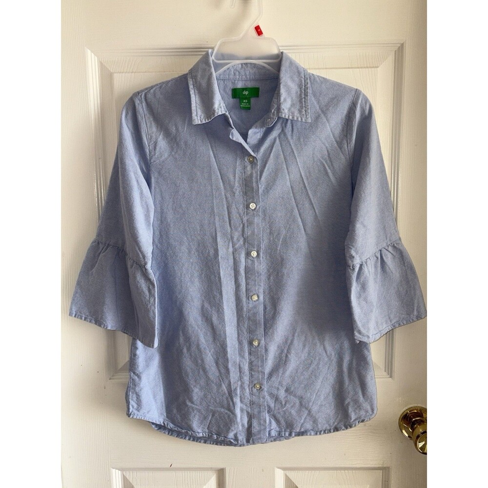 Womens XS Light Blue Chambray Bell Sleeve Ruffle Button Up Top dip Denim Look - Picture 5 of 5